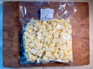 Икра форели вяленая: Сырный продукт ФЕРМЕРСКИЙ бочонок белый