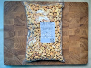 Гренки: Кешью жарено-соленый