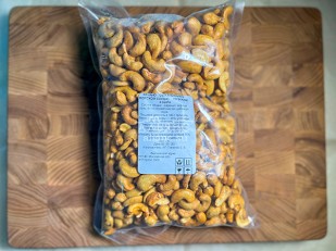 Путассу соломка с перцем: Кешью 