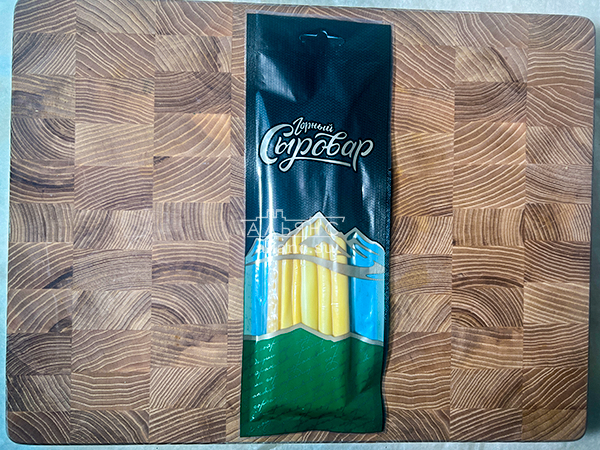 Сыр 60 гр ГОРНЫЙ СЫРОВАР (Балыковый копчёный) в Нижнекамске