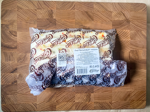 Сыр 1 кг ГОРНЫЙ СЫРОВАР (Балыковый паприка) в Нижнекамске